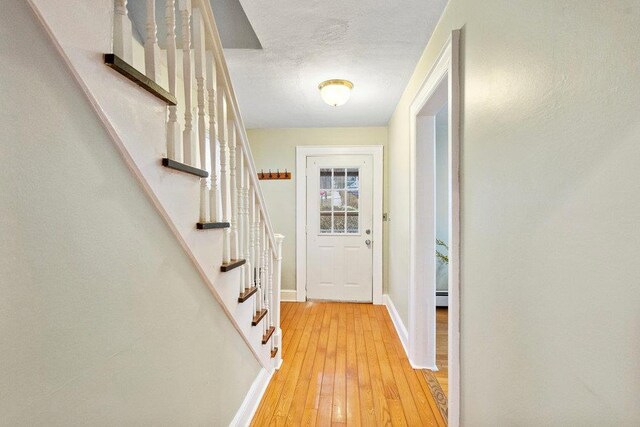 43 Van Nostrand Ave, Great Neck, NY 11024 - photo 4
