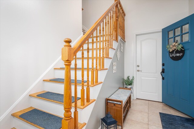720 W Park Ave, Long Beach, NY 11561 - tiled entrance foyer with stairway