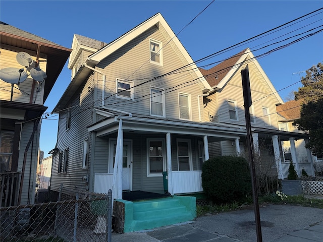 39 Rathbun Ave, White Plains, NY 10606 - view of front of home with covered porch and fence