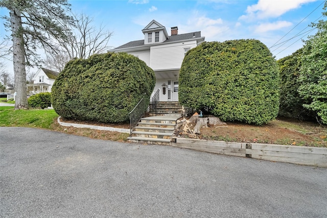 view of front of home