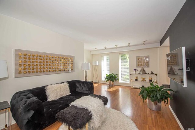 87 Soundview Dr, Port Jefferson, NY 11777 - photo 38