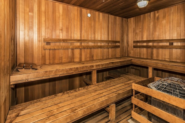 100 Harbor View Dr Unit 249, Port Washington, NY 11050 - view of sauna / steam room