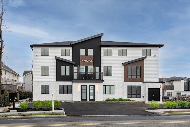 3 Carlton Rd Unit 201, Monsey, NY 10952 - view of front facade