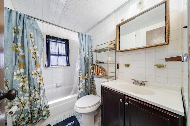full bathroom with toilet, backsplash, vanity, shower / bathtub combination with curtain, and tile walls