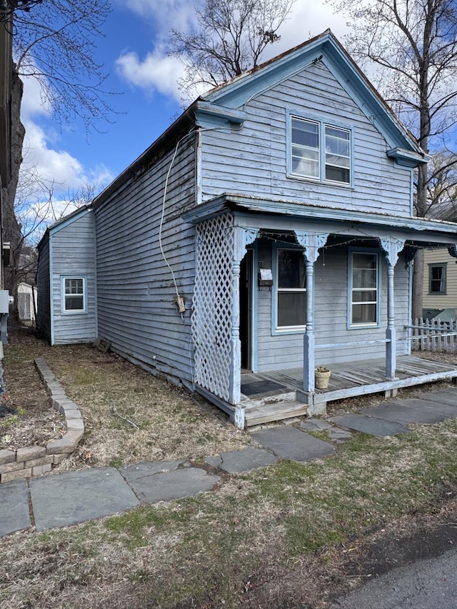 10 N Franklin St, Athens, NY 12015 - view of front of property featuring a porch
