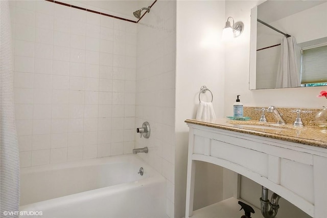 30 Appleton Pl, Dobbs Ferry, NY 10522 - bathroom with shower / bath combination with curtain and vanity