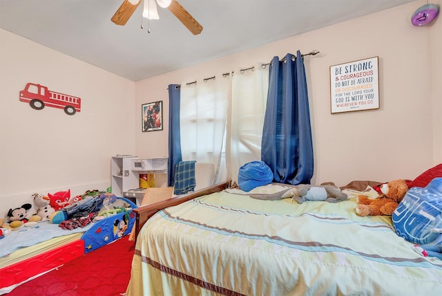 bedroom with a ceiling fan