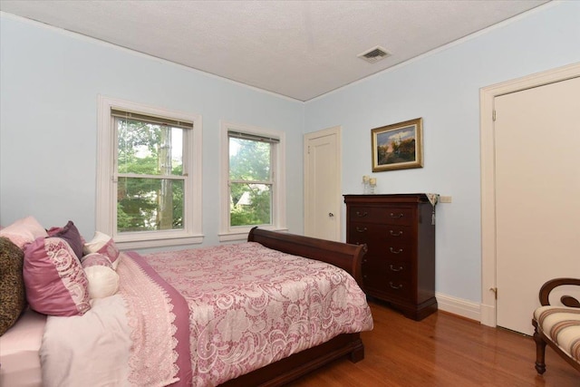 8 Magnolia Dr, Great Neck, NY 11021 - photo 28
