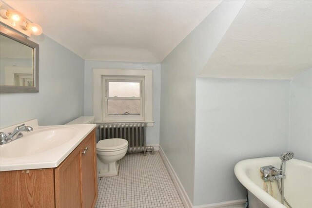 8 Magnolia Dr, Great Neck, NY 11021 - photo 31