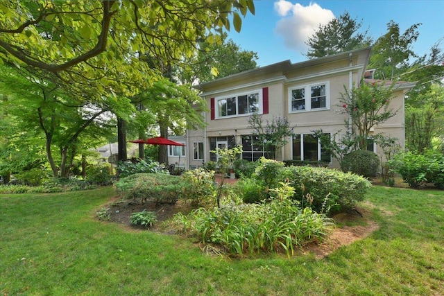 8 Magnolia Dr, Great Neck, NY 11021 - photo 34