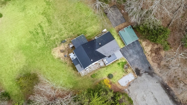 aerial view of property and surrounding area