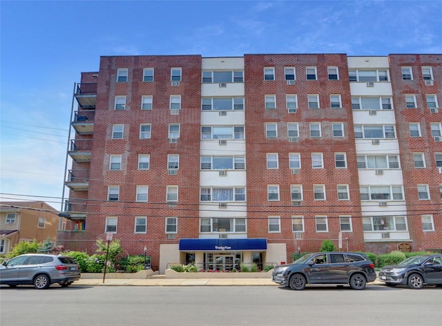 750 Shore Rd Unit 4B, Long Beach, NY 11561 - photo 1