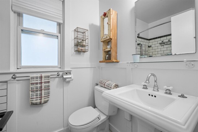 55 Upper Main St, Callicoon, NY 12723 - bathroom with toilet, tiled shower, and a sink