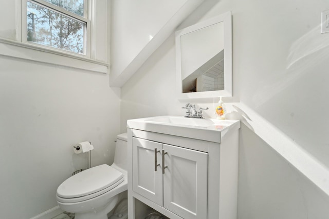 12 Sunset View Dr, West Nyack, NY 10994 - half bath featuring toilet and vanity