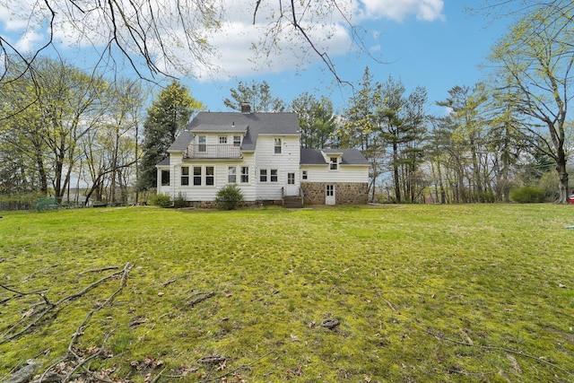 12 Sunset View Dr, West Nyack, NY 10994 - rear view of property featuring a lawn and a chimney