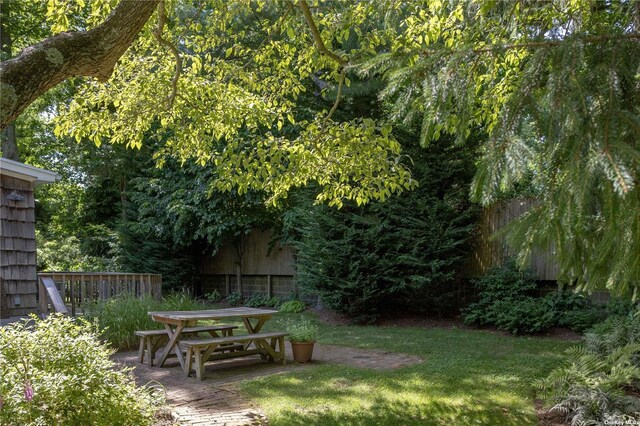 2955 Hyatt Rd, Southold, NY 11971 - view of yard with outdoor dining space
