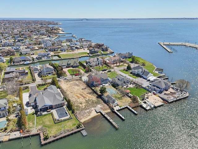 230 W Islip Rd, West Islip, NY 11795 - view of property location featuring a nearby body of water and nearby suburban area