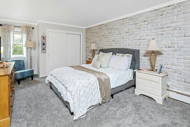 25 Macgregor Dr, Mahopac, NY 10541 - bedroom featuring ornamental molding, brick wall, carpet flooring, a closet, and baseboards