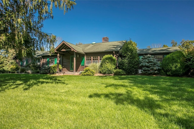 29 Oscaleta Rd, South Salem, NY 10590 - ranch-style house featuring a chimney and a front yard