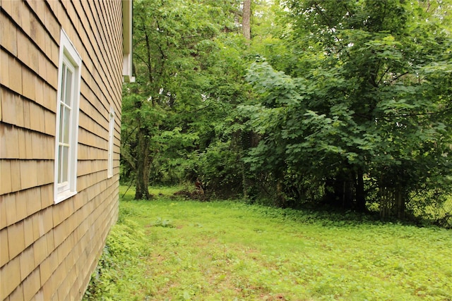 7 Locust Ln, Glen Head, NY 11545 - view of green lawn featuring a view of trees