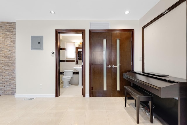 83-18 58th Ave, Middle Village, NY 11379 - photo 41