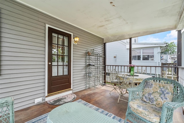 7 Wilson Blvd, Poughkeepsie, NY 12603 - view of sunroom / solarium