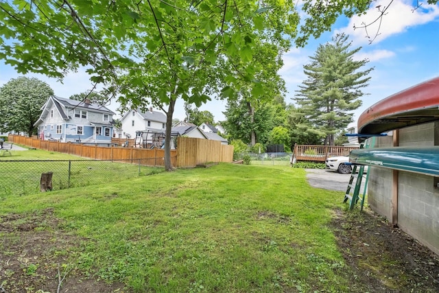 7 Wilson Blvd, Poughkeepsie, NY 12603 - view of yard featuring a deck