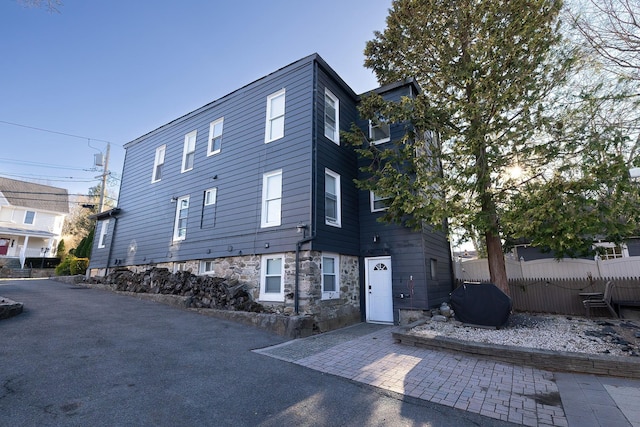 108 Wayne Ave, White Plains, NY 10606 - exterior space with fence