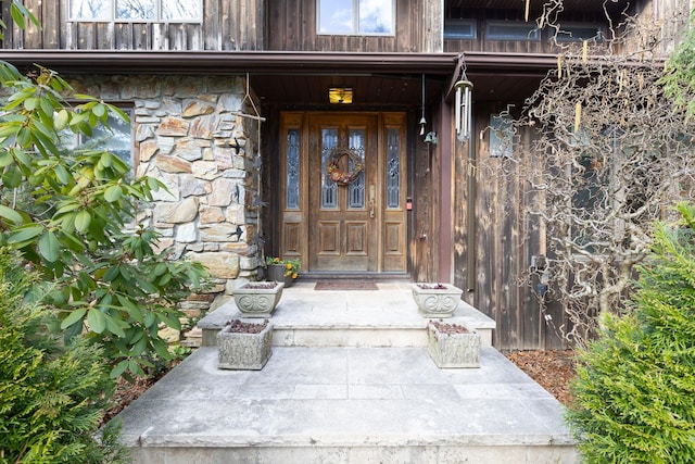 19 Stillwood Rd, Brookhaven, NY 11719 - doorway to property with stone siding