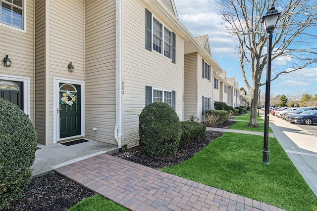 1082 Savoy Dr, Melville, NY 11747 - photo 3