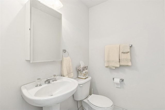 1082 Savoy Dr, Melville, NY 11747 - photo 17