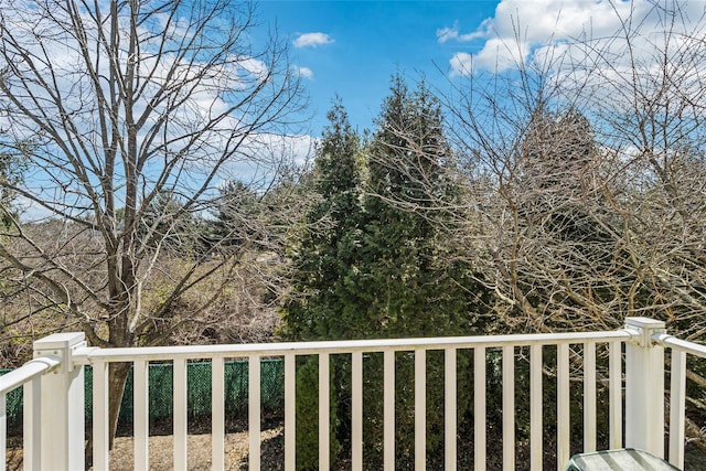 1082 Savoy Dr, Melville, NY 11747 - photo 21