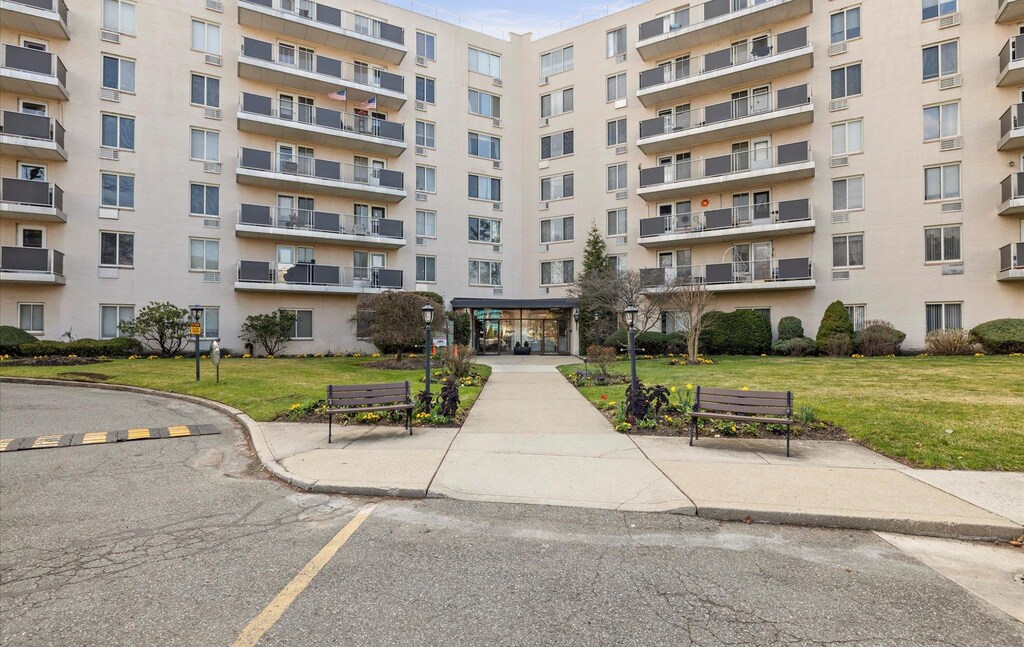 135 Post Ave Unit 2U, Westbury, NY 11590 - view of property