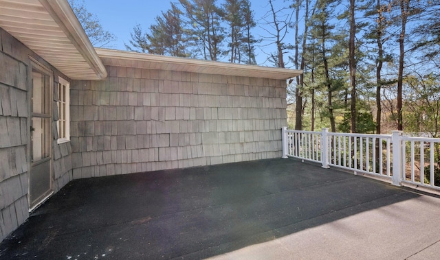 4 Penn Ct, Dix Hills, NY 11746 - view of patio