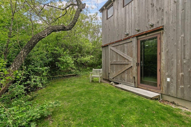 1635 Isabella Beach Rd, Fishers Island, NY 06390 - view of green lawn