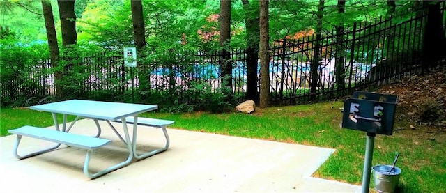 100 Dehaven Dr Unit 612, Yonkers, NY 10703 - view of patio / terrace