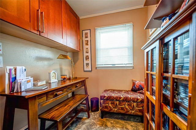 2892 Wilson Ave, Bellmore, NY 11710 - sitting room with crown molding