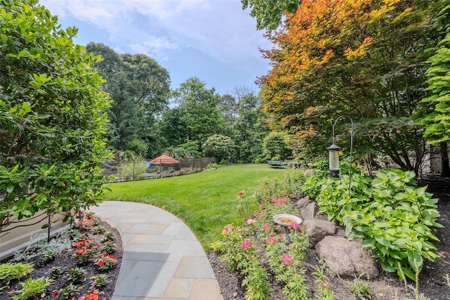 view of yard featuring fence