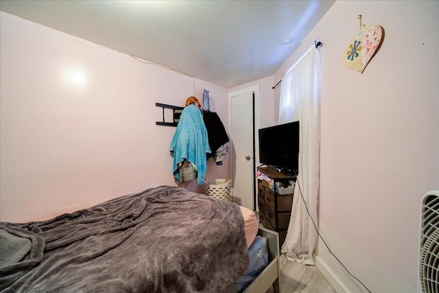 6 Farrington St, Newburgh, NY 12550 - view of bedroom