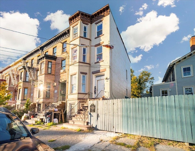 6 Farrington St, Newburgh, NY 12550 - exterior space with fence