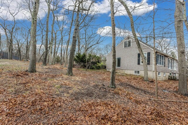 33 Mobrey Ln, Smithtown, NY 11787 - view of property exterior