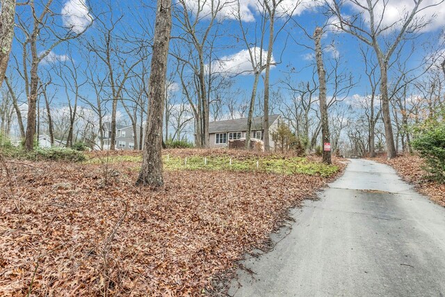 33 Mobrey Ln, Smithtown, NY 11787 - view of street