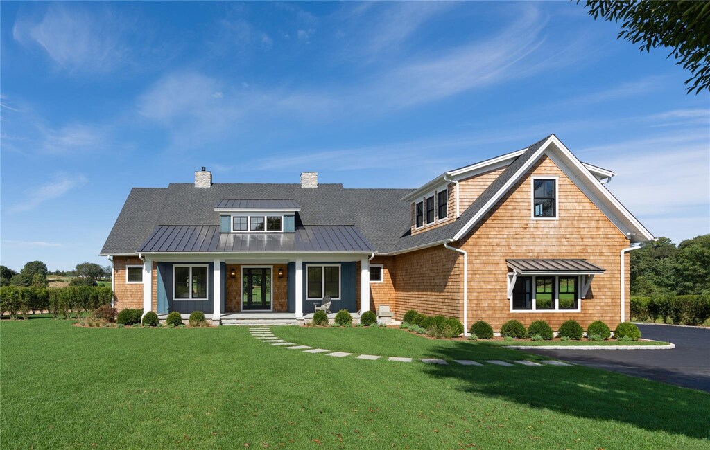 97 Club Dr N, Baiting Hollow, NY 11933 - photo 1