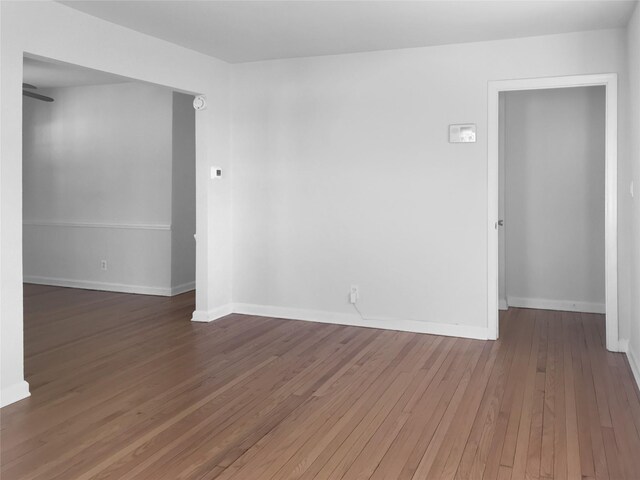 1035 Bonaparte Pl, Baldwin, NY 11510 - photo 9