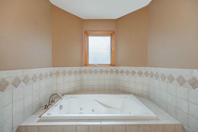 64 Turtle Cove Dr, Southampton, NY 11968 - bathroom featuring a whirlpool tub
