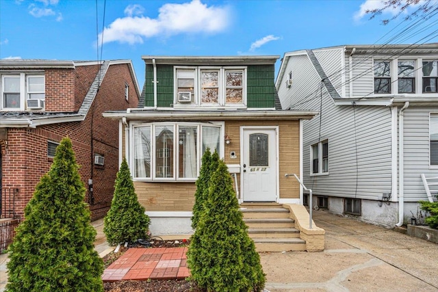61-27 160th St, Fresh Meadows, NY 11365 - view of front of home featuring entry steps
