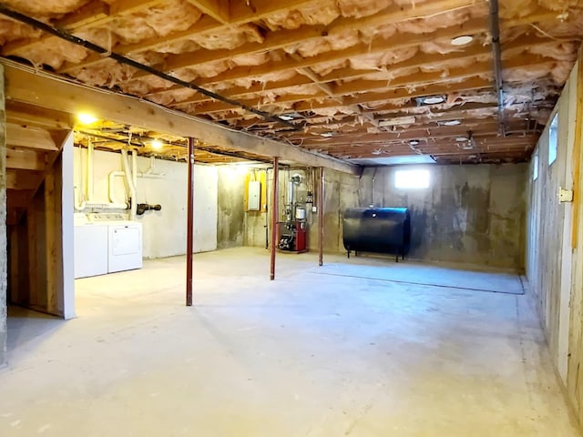 89 Railroad Ave, Center Moriches, NY 11934 - unfinished basement with heating fuel and separate washer and dryer