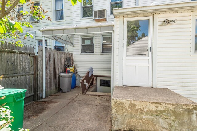 106 S 10th St, New Hyde Park, NY 11040