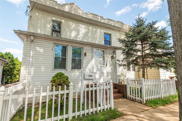 106 S 10th St, New Hyde Park, NY 11040