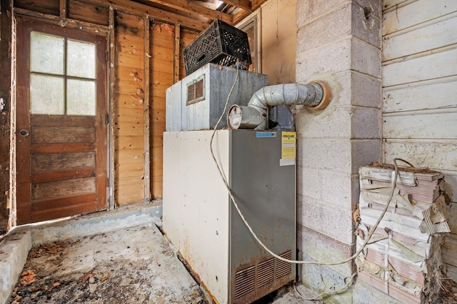34 Hunczak Blvd, Glen Spey, NY 12737 - utility room with heating unit